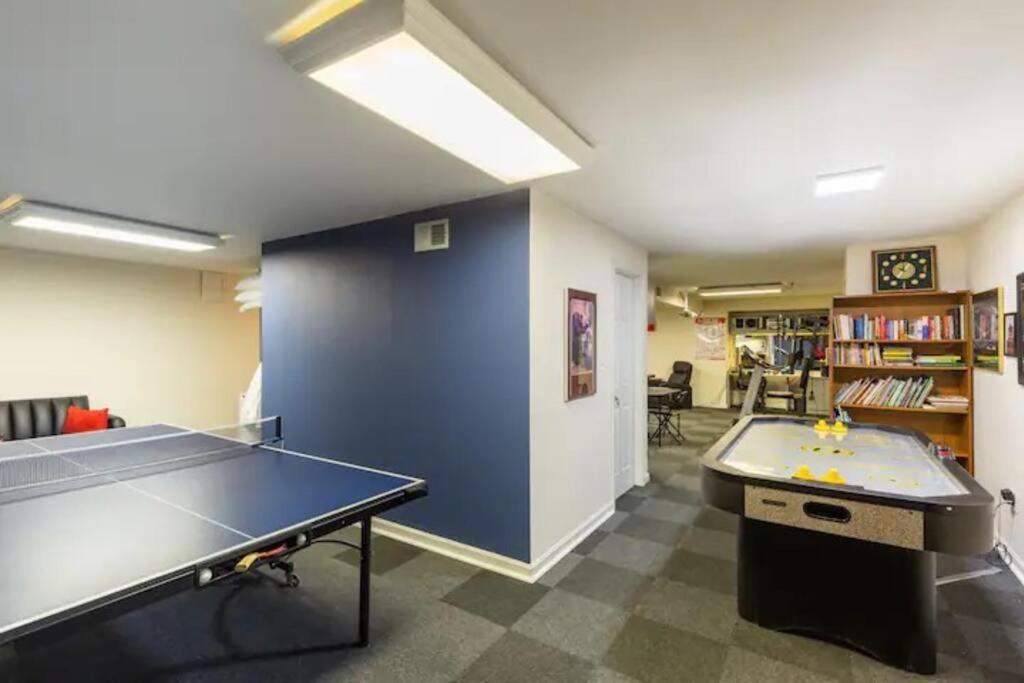 Lrge 5 Bedroom 9 Beds Near Dc-Pool, Hot Tub, Gym, Game Rm, Fire Pit Bowie Ngoại thất bức ảnh