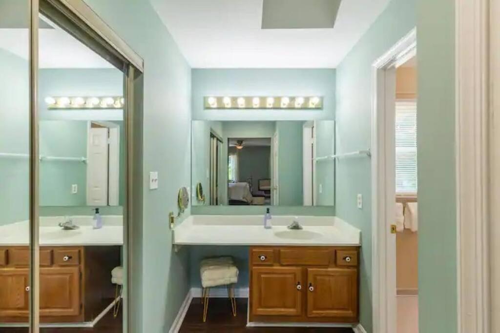 Lrge 5 Bedroom 9 Beds Near Dc-Pool, Hot Tub, Gym, Game Rm, Fire Pit Bowie Ngoại thất bức ảnh
