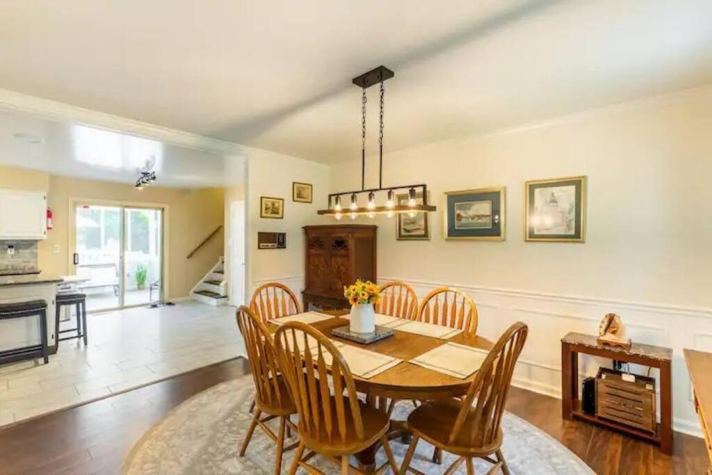 Lrge 5 Bedroom 9 Beds Near Dc-Pool, Hot Tub, Gym, Game Rm, Fire Pit Bowie Ngoại thất bức ảnh